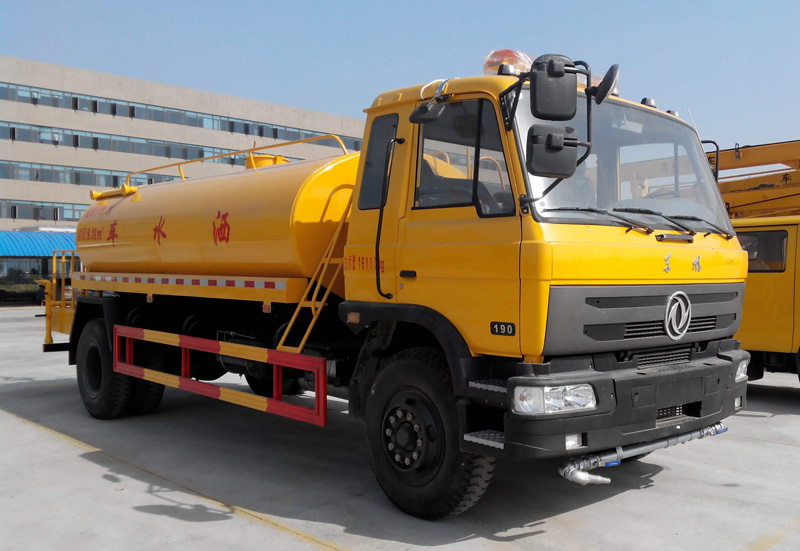 工程黃12方東風(fēng)145道路灑水車(chē)